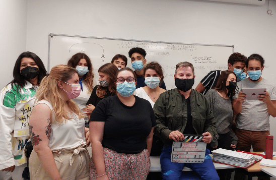 SÉMINAIRE D’ÉCRITURE À L’ESIS : MANUEL MERCIER DONNE COURS FAÇON HOLLYWOOD